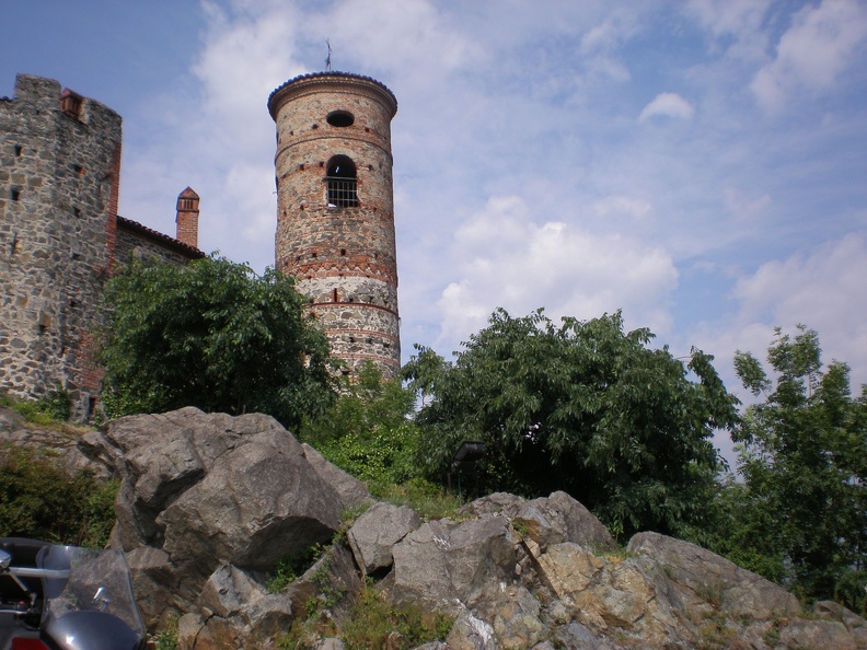 Castlello di Pavone373.JPG